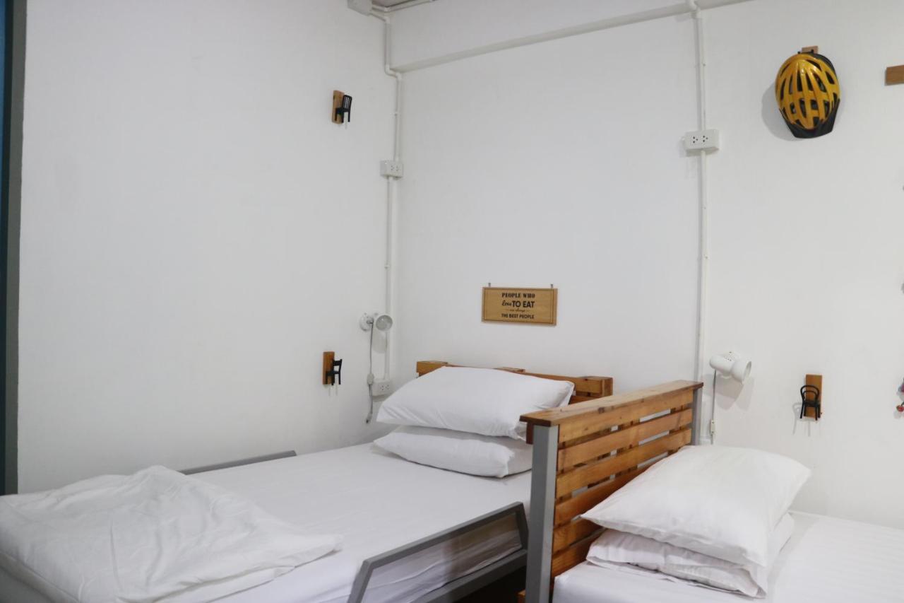 Nesuto Hostel Ramkamhaeng 52 Bangkok Esterno foto