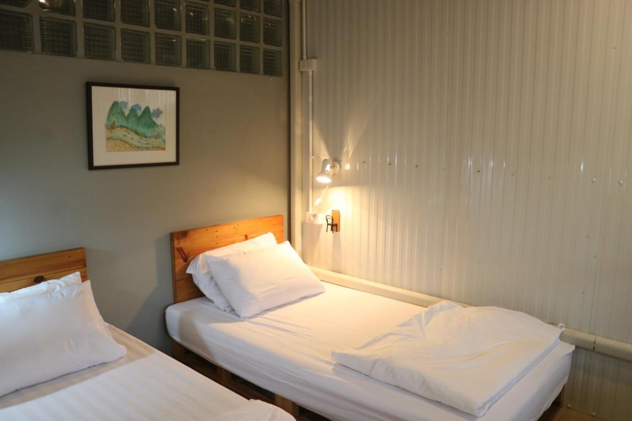Nesuto Hostel Ramkamhaeng 52 Bangkok Esterno foto